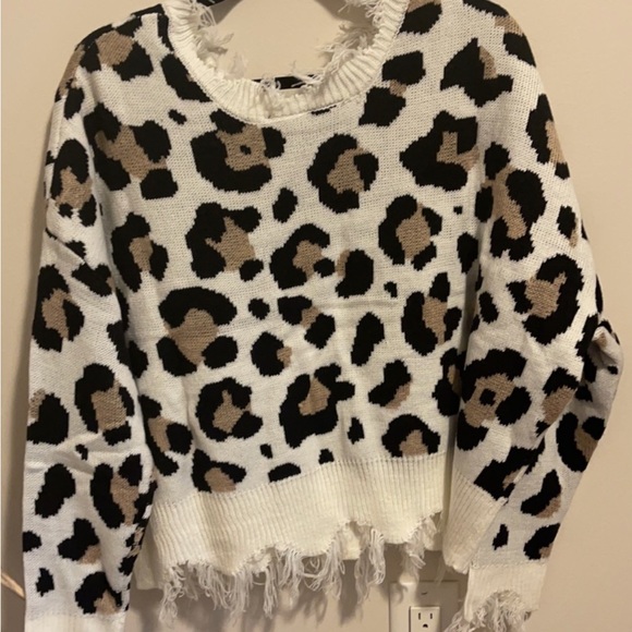 Animal print sweater - Picture 2 of 3